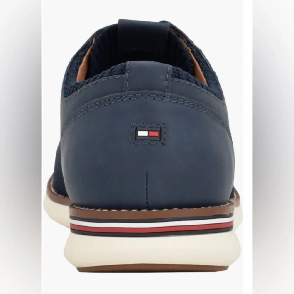 Tommy Hilfiger Navy Blue Oxfords Size 10 - Picture 2 of 16